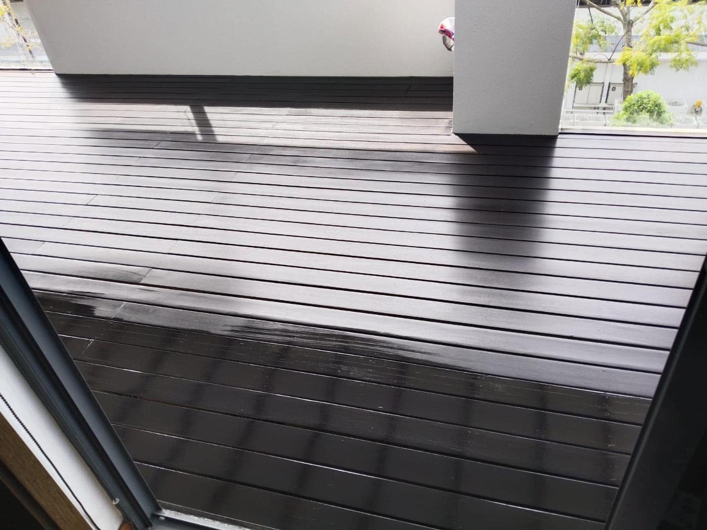 Balcony deck dark finish