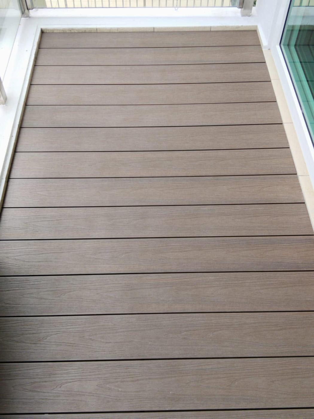 New composite balcony deck