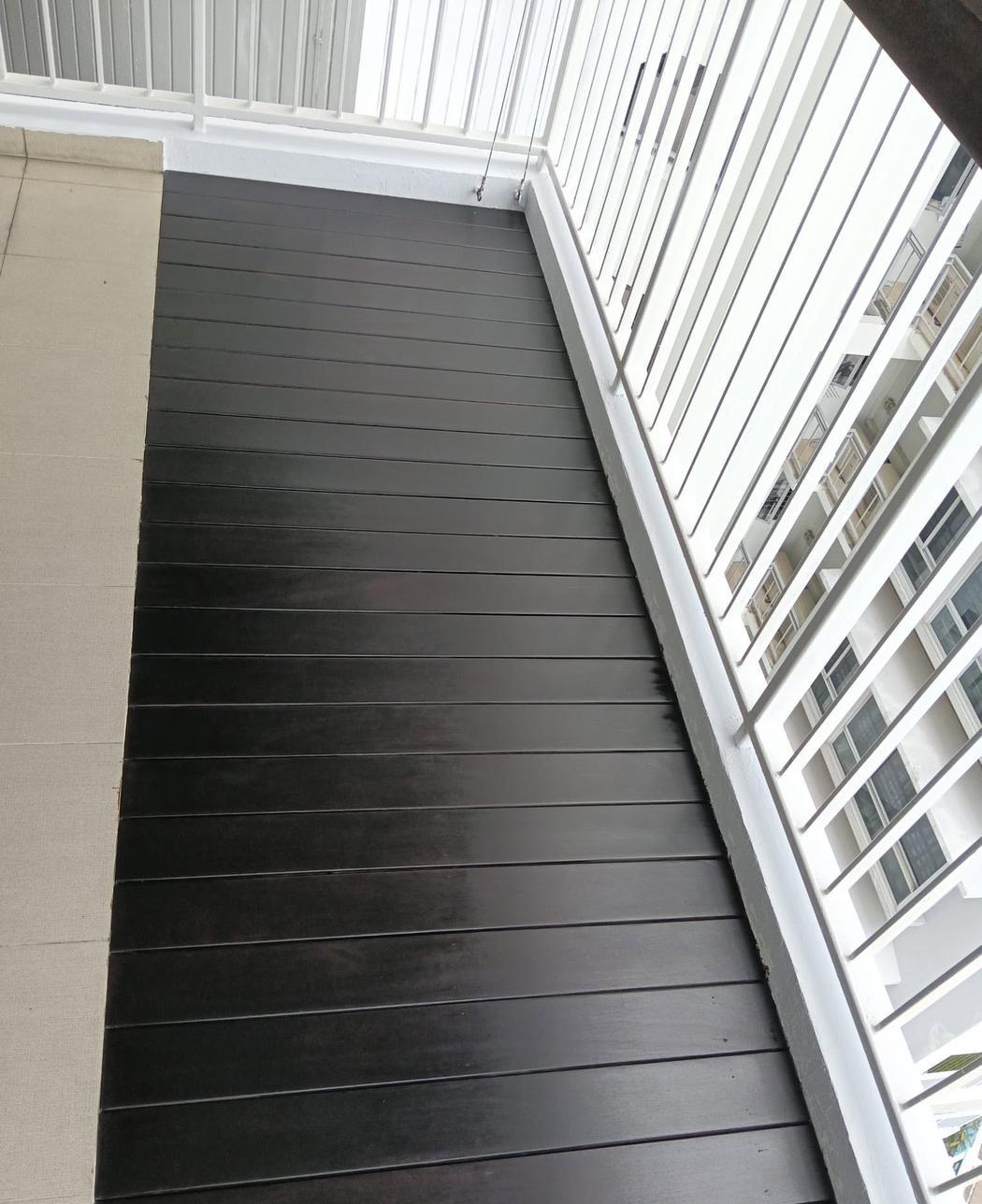 Condo balcony deck restored 4