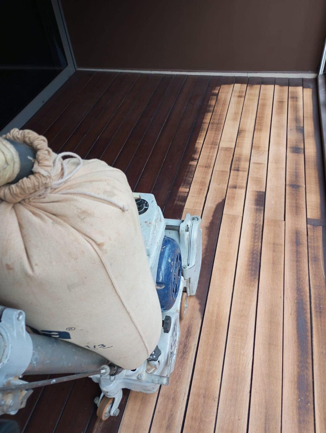 Timber deck sanding & re-oiling